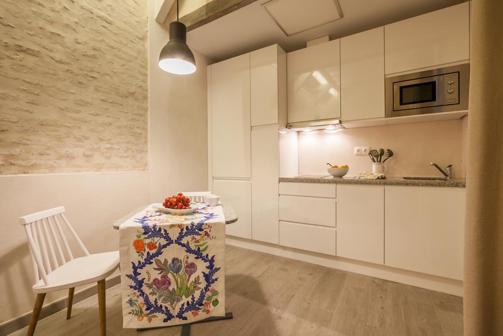 Tomas Ibarra Pool & Luxury Apartment Seville Exterior photo